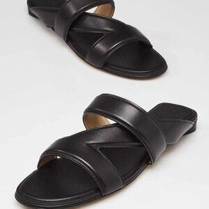 Bottega Veneta Black Lambskin Leather The Band Mule Flats Size 9.5/40